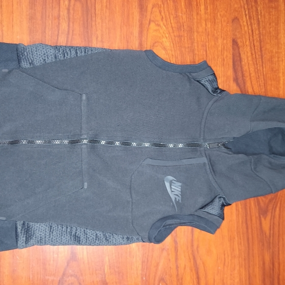 Lot of 3 Nike Youth hoodies 5/6 - Picture 11 of 16